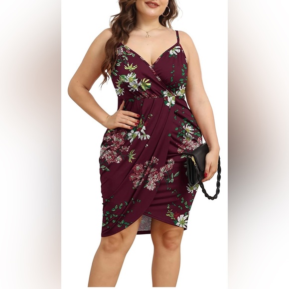 NWT Party Dress! Deep V-Neck, Body-con, Faux Wrap with Tulip Hem - Picture 2 of 7